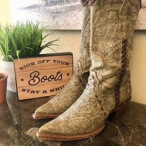 Corral Exquisite Hand Tooled, Cowgirl Boots